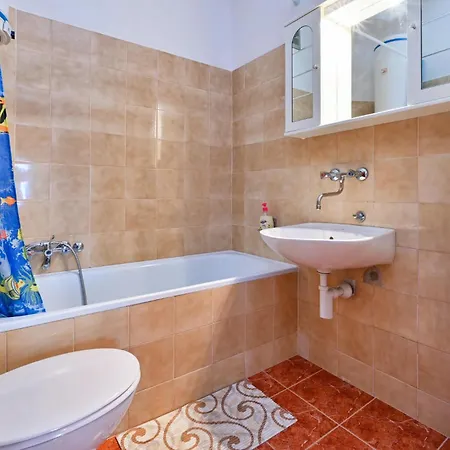 Front In Pag With Wifi Pag Town