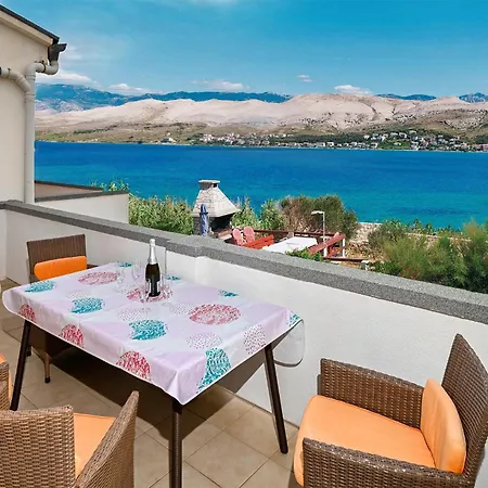 Lejlighed Front In Pag With Wifi *