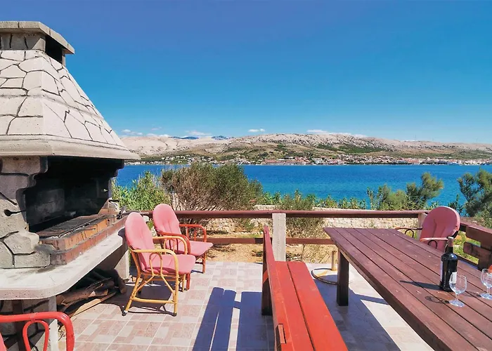 Front In Pag With Wifi דירה *